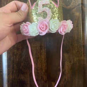 A “5” crown, “Birthday Girl” dress, and a “5” shirt
